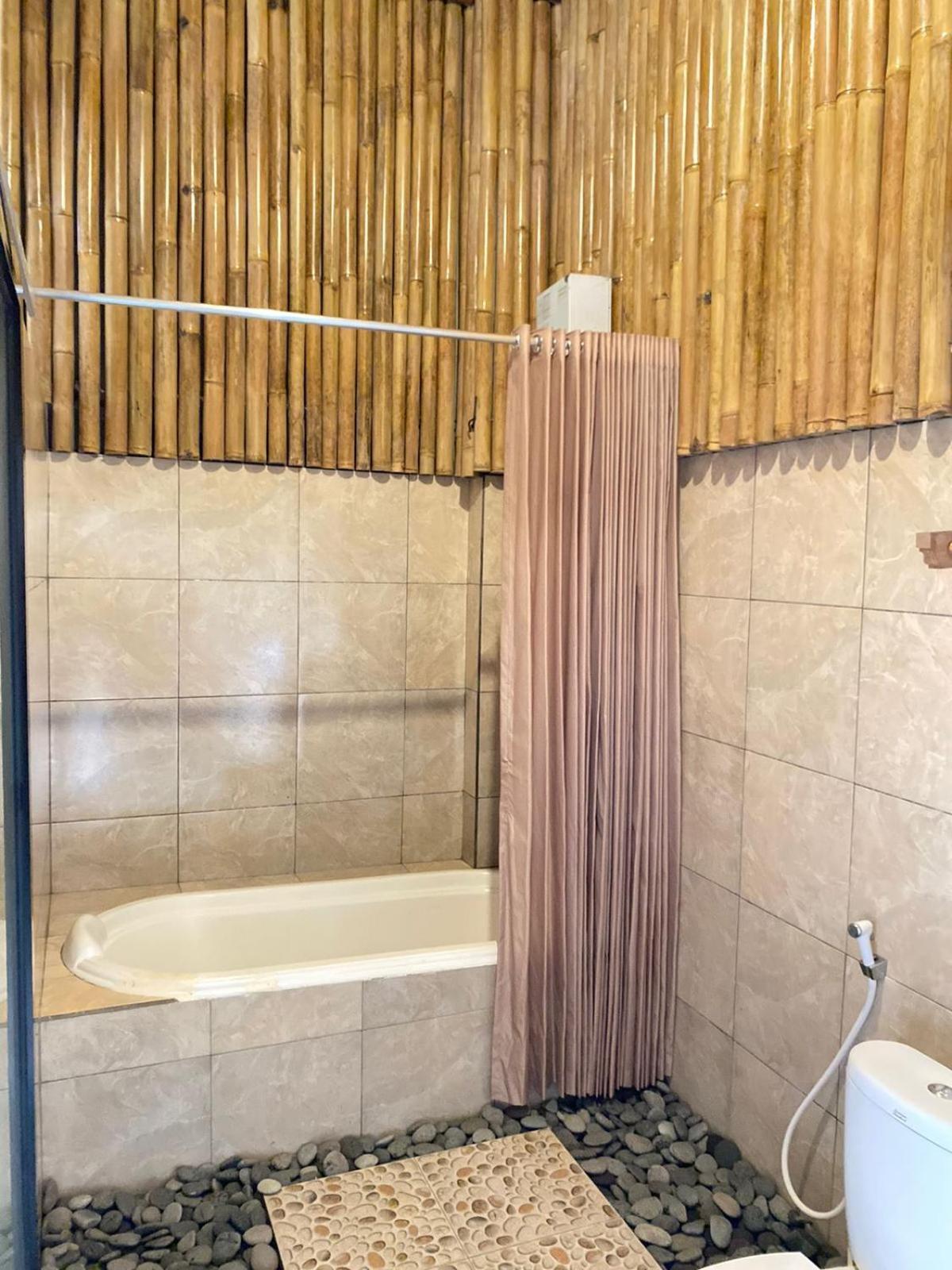 Lumbung Ayu Sari And Spa Sidemen  Bilik gambar